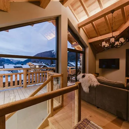 5 Luxury Sleeps 6 Apartament